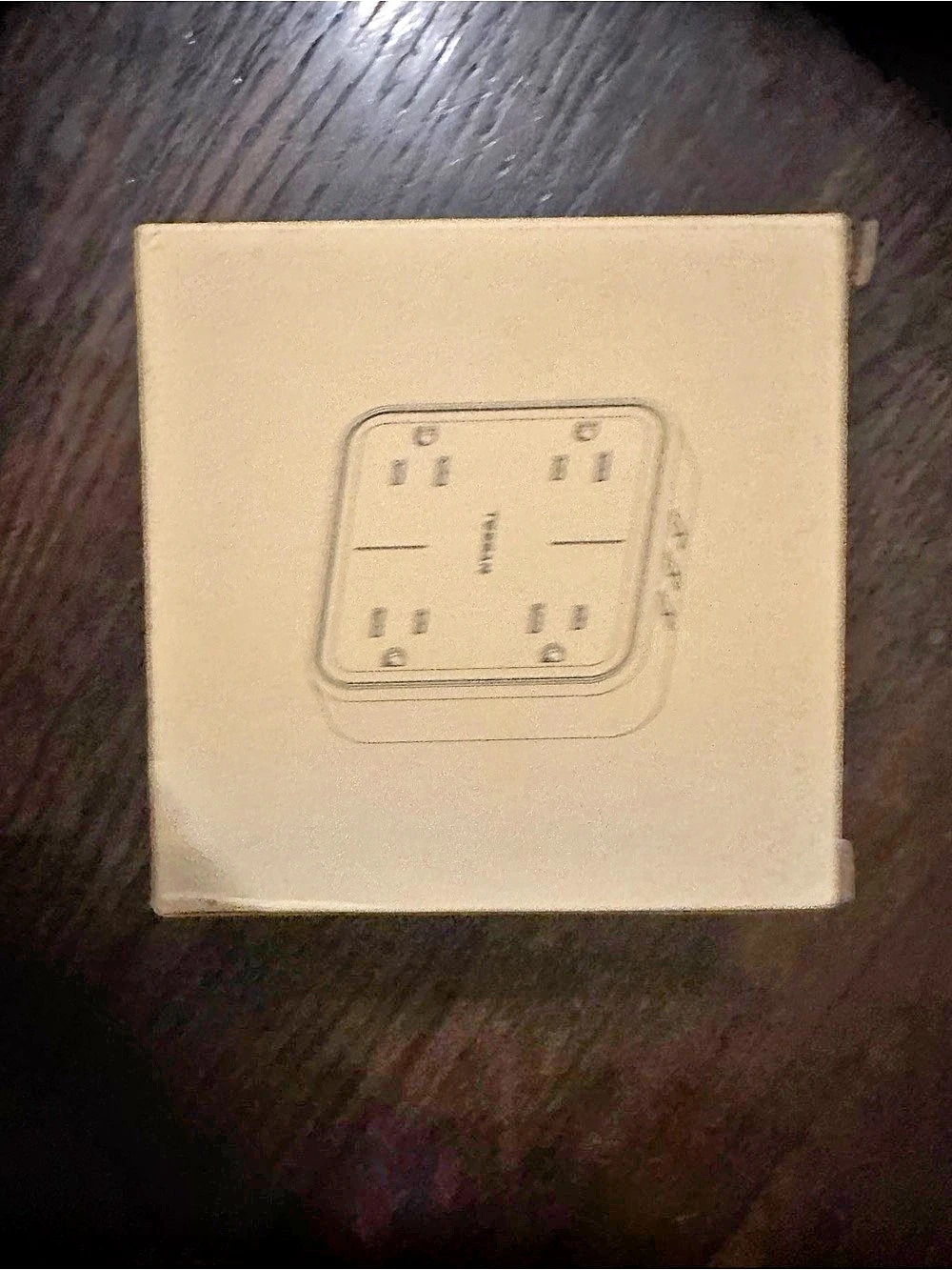 TESSAN TS-WM102 Surge Protector Wall Charger with USB NEW!!